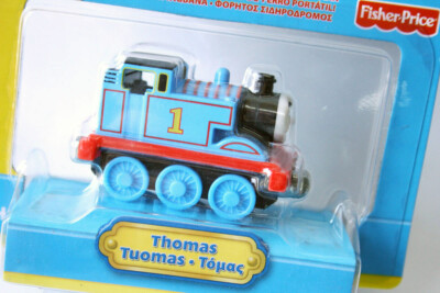 2010 THOMAS & FRIENDS TAKE N PLAY THOMAS TRAIN DIE CAST METAL