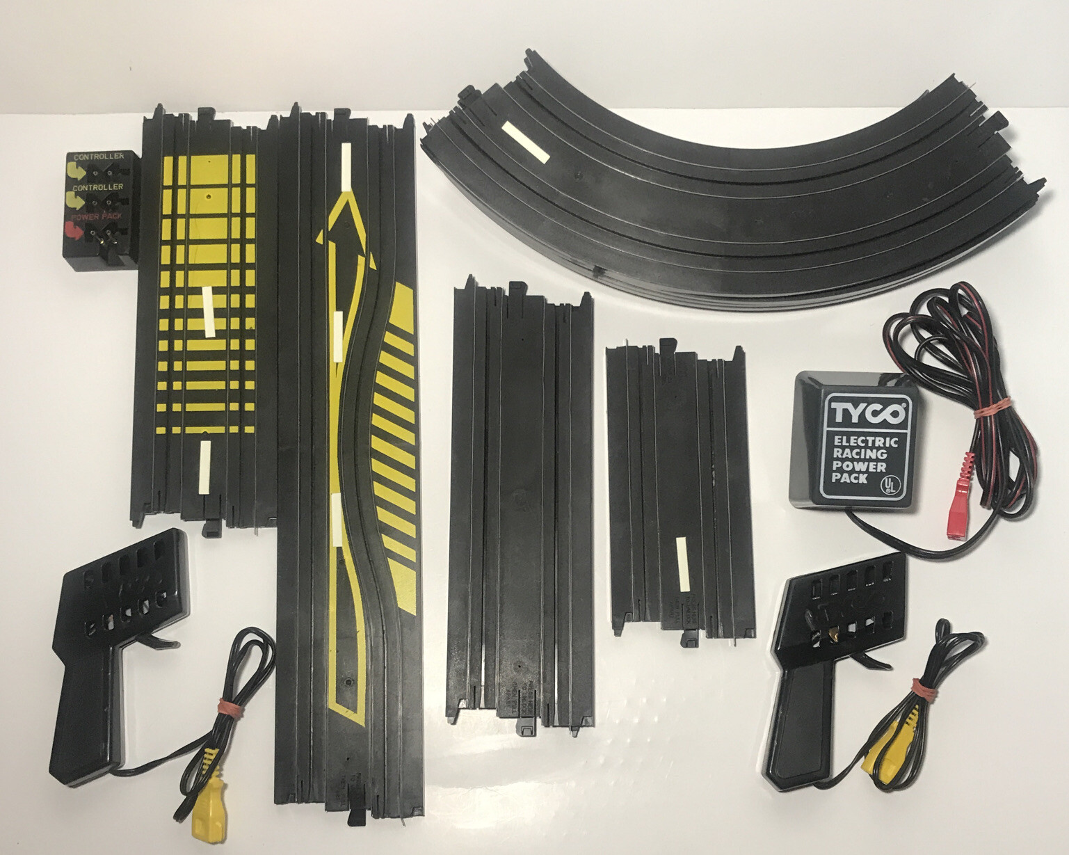Tyco Electric Slot Car Racing Track Set with Controllers and Power Pack Rails  