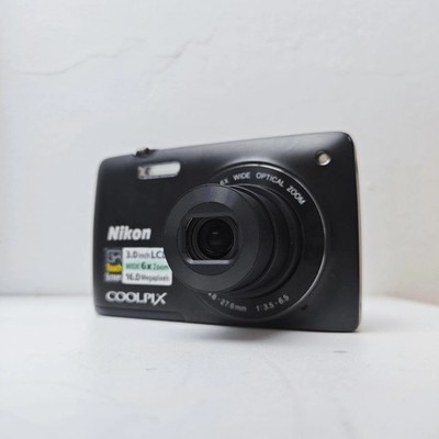 Nikon Coolpix S4200 16.0MP Touch Screen Digital Camera 6x Zoom