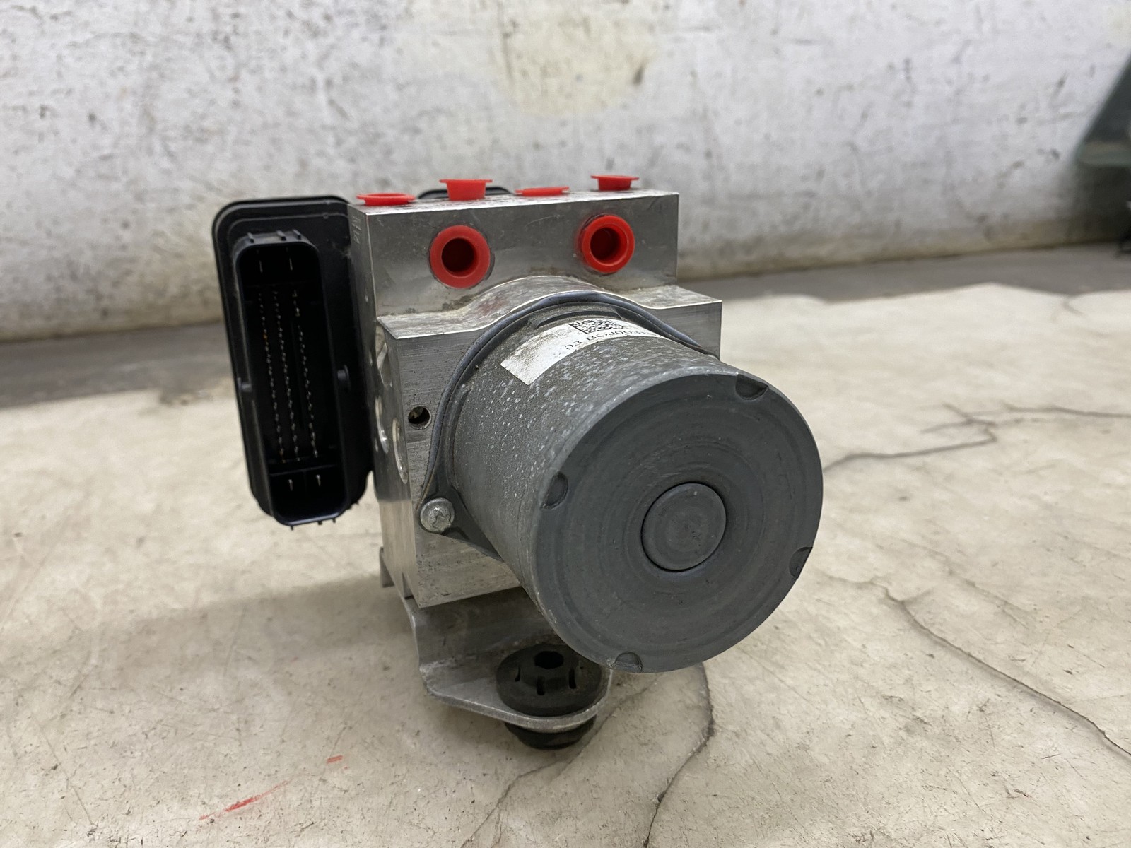 2015-2020 BENTLEY BENTAYGA 6.0L ANTI-LOCK BRAKE PUMP MODULE *109K* 36A907379F