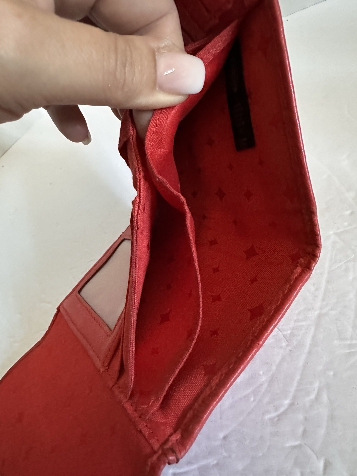 Fossil Marlow Red Multifunction Fourfold Pebbled … - image 13