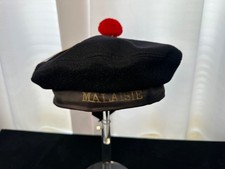 VINTAGE "Malaisie" Malaysian Army Black Felt Beret w/ Red PomPom 23"