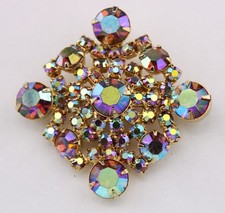 Vintage Pink AB Aurora Borealis Rhinestone Star Flower Brooch Pin Gold Tone2.25"