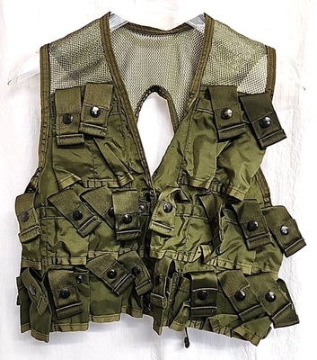米軍実物 M79 M203 グレネードベスト 24P 1984 US Army 40MM M79 M203 Military Grenade Vest Ammunition