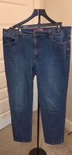 Women's sz 16 Gloria Vanderbilt Straight Jeans