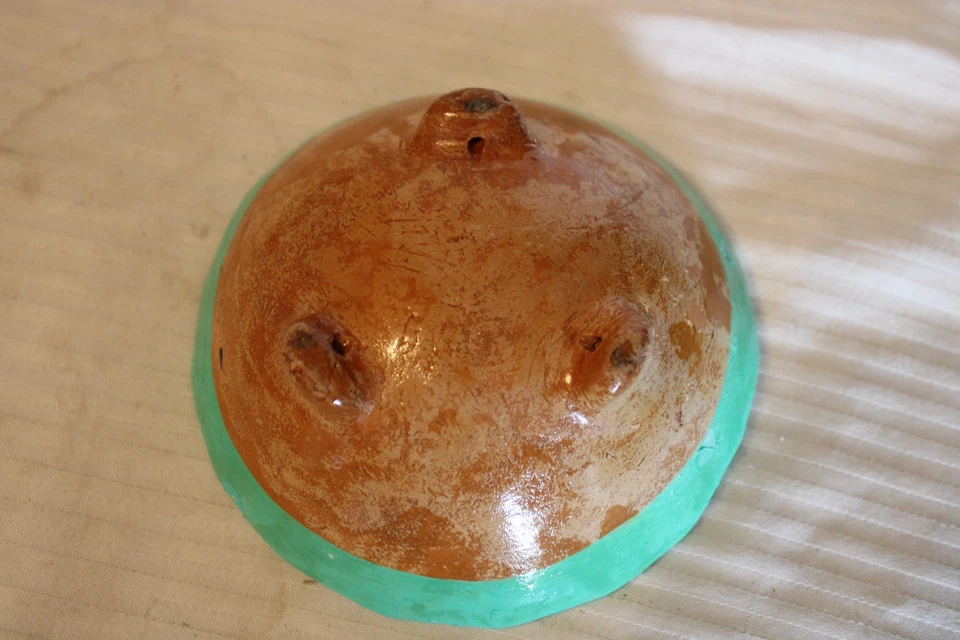 Vintage Small Clay Dip or Trinket Bowl, Green With Fish, Hand Made Unique - Image 3 of 3