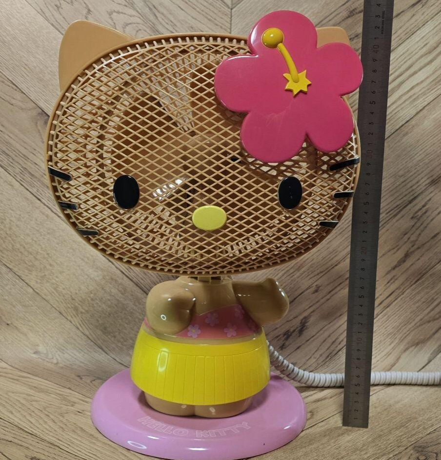 Sanrio Hello Kitty Crip & Personal Electric Fan DPM-185KT Sun Tan