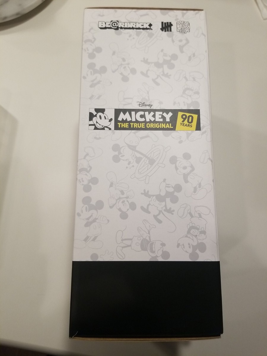 MEDICOM TOY - アメリカ NYC限定 Mickey Mouse × Undefeated ラス1 Medicom Toy x UNDEFEATED Mickey Mouse BE@RBRICKS | Hypebeast