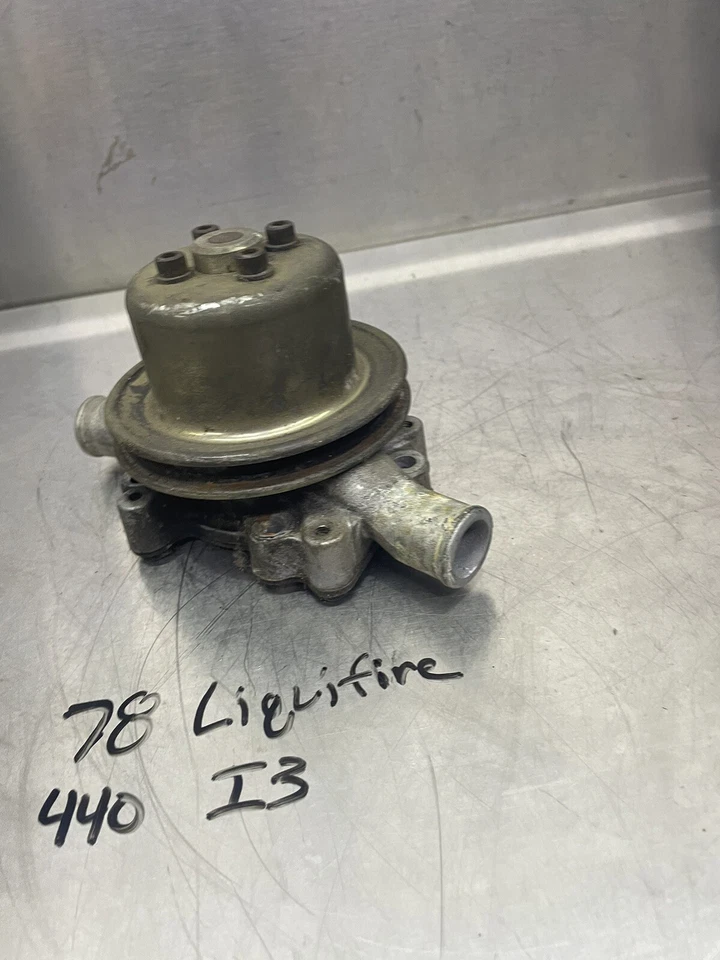 76 77 78 John Deere Liquifire 440 OEM Water Pump Assembly - Image 4 of 4