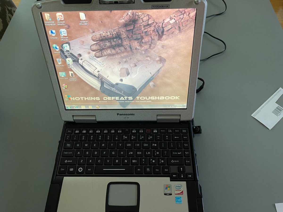 Panasonic Toughbook CF-30 14in. (1TB, Intel Core 2 Duo, 1.6GHz, 4GB) Notebook/La