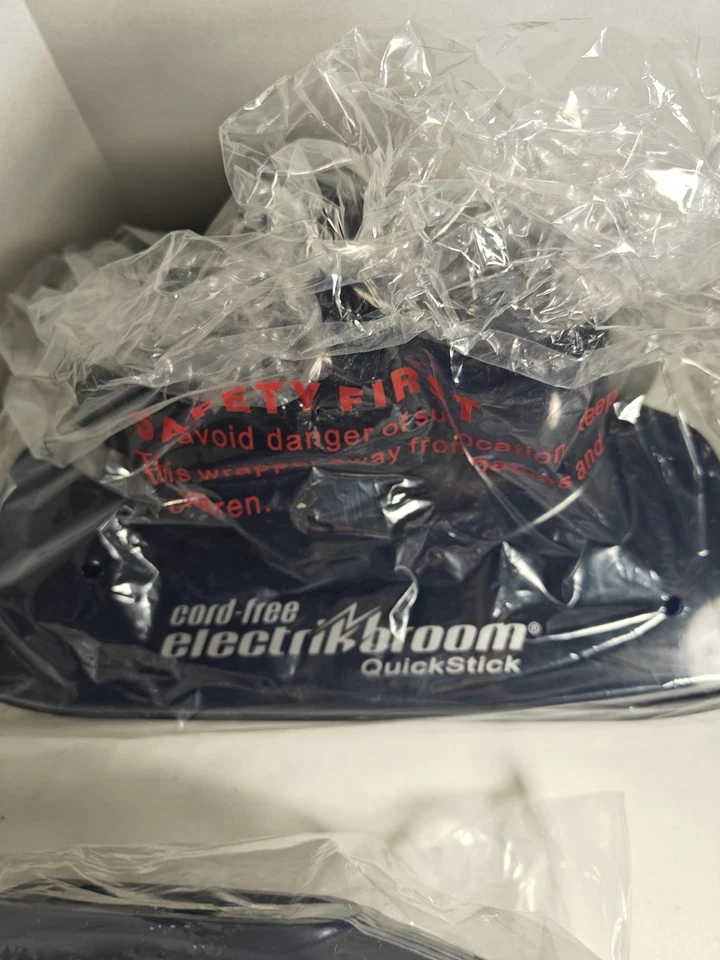 ORECK XL Cord Free model QS110L Brand New Never Used  - Image 2 of 4