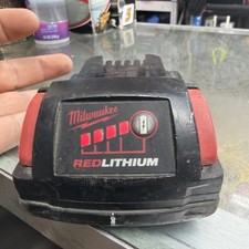 Milwaukee M18 Compact REDLITHIUM Battery - Black/Red 48-11-1815