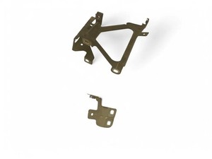 BMW 7 F01, F02 Kotflügelhalter vorne links 7184179 3.00 Petrol 2012 33490091