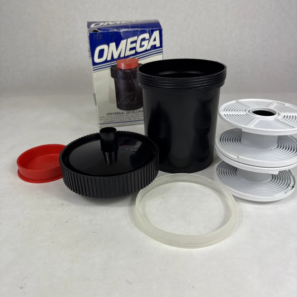 Tanque de Desarrollo Universal Omega con 2 Carretes Ajustables, Blanco y Negro y Color Foto 4 de 4