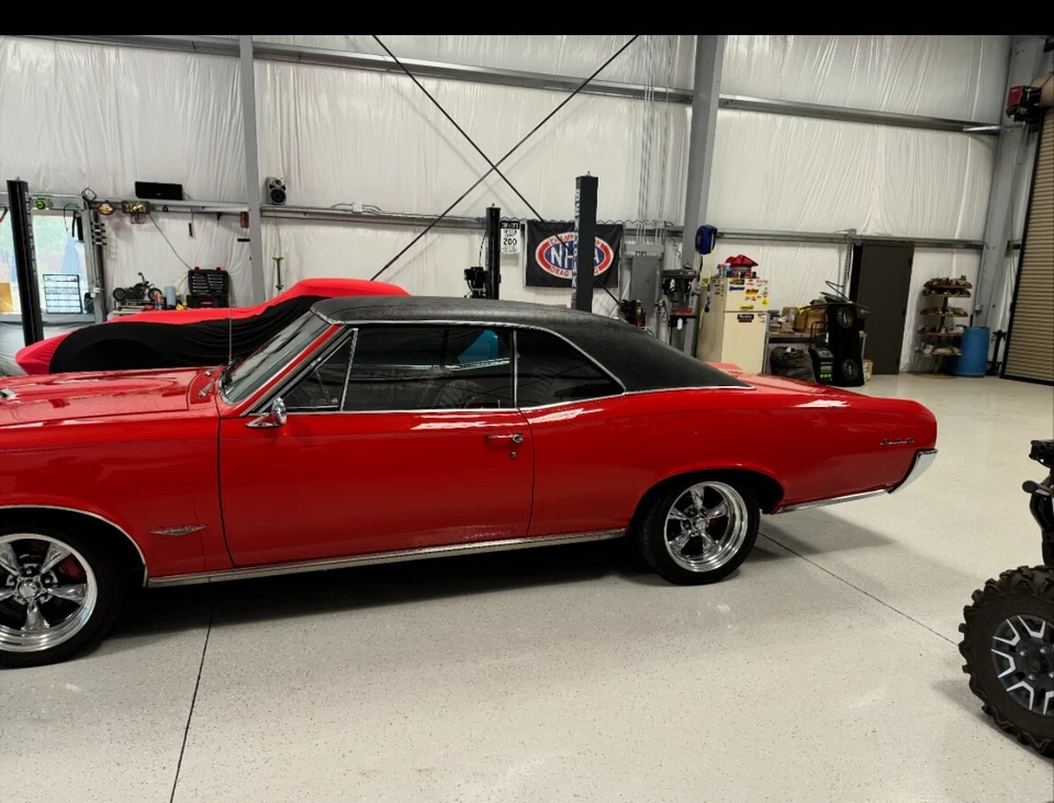 Pontiac GTO 1966  Foto 2 de 4