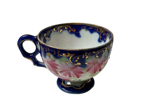 Vintage Miniature Porcelain Tea Cup & Saucer Set Floral Handpainted Unmarked - Picture 5 of 9