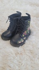 DR DOC MARTENs 1460 TODDLER SIZE 7 BLACK FLORAL LEATHER LACE ZIP UP BOOTS