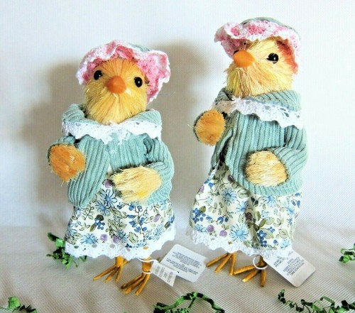 Pier 1 Easter Dressed-Up Chick Sisters Figurines Home Spring Decor 7" SET 2