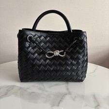 Bottega Veneta Andiamo Intrecciato Leather Top Handle Bag Black 25 x 18 cm