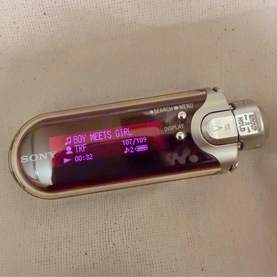 ポータブルプレーヤー SONY NW-E407 WALKMAN Sony Walkman NW-E407 1GB Digital Media Player Used Tested Vintage