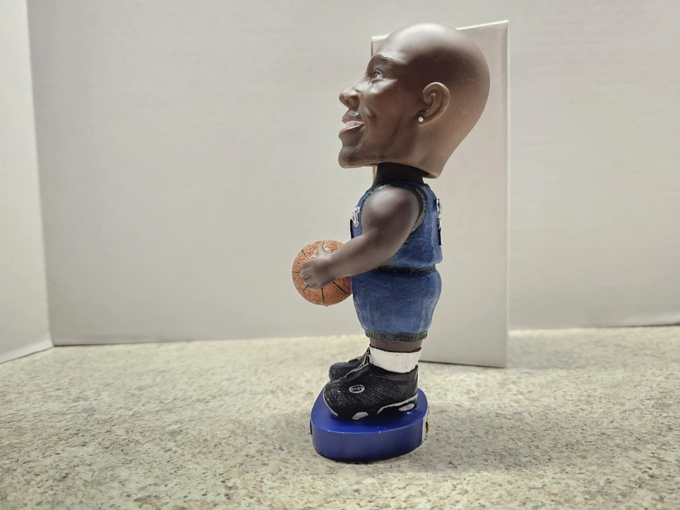 Kevin Garnett Minnesota Timberwolves NBA 2002 SGA Bobblehead Nuevo en caja Foto 4 de 4