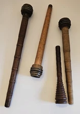 VINTAGE 4 WOOD SEWING SPINDLES SPOOLS BOBBINS 8 INCHES LONG