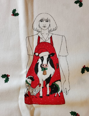 Heart Of The Country Cow Christmas Apron