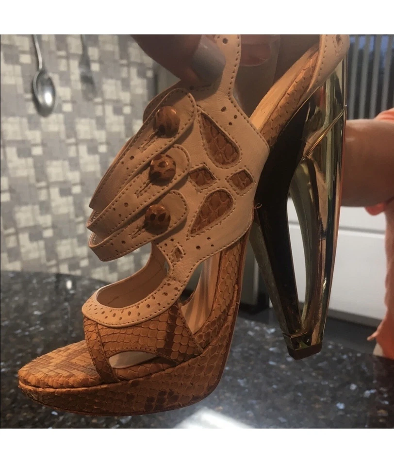 Christian Dior Blue Angel Gold Heeled Summer Pumps - Image 2 of 2