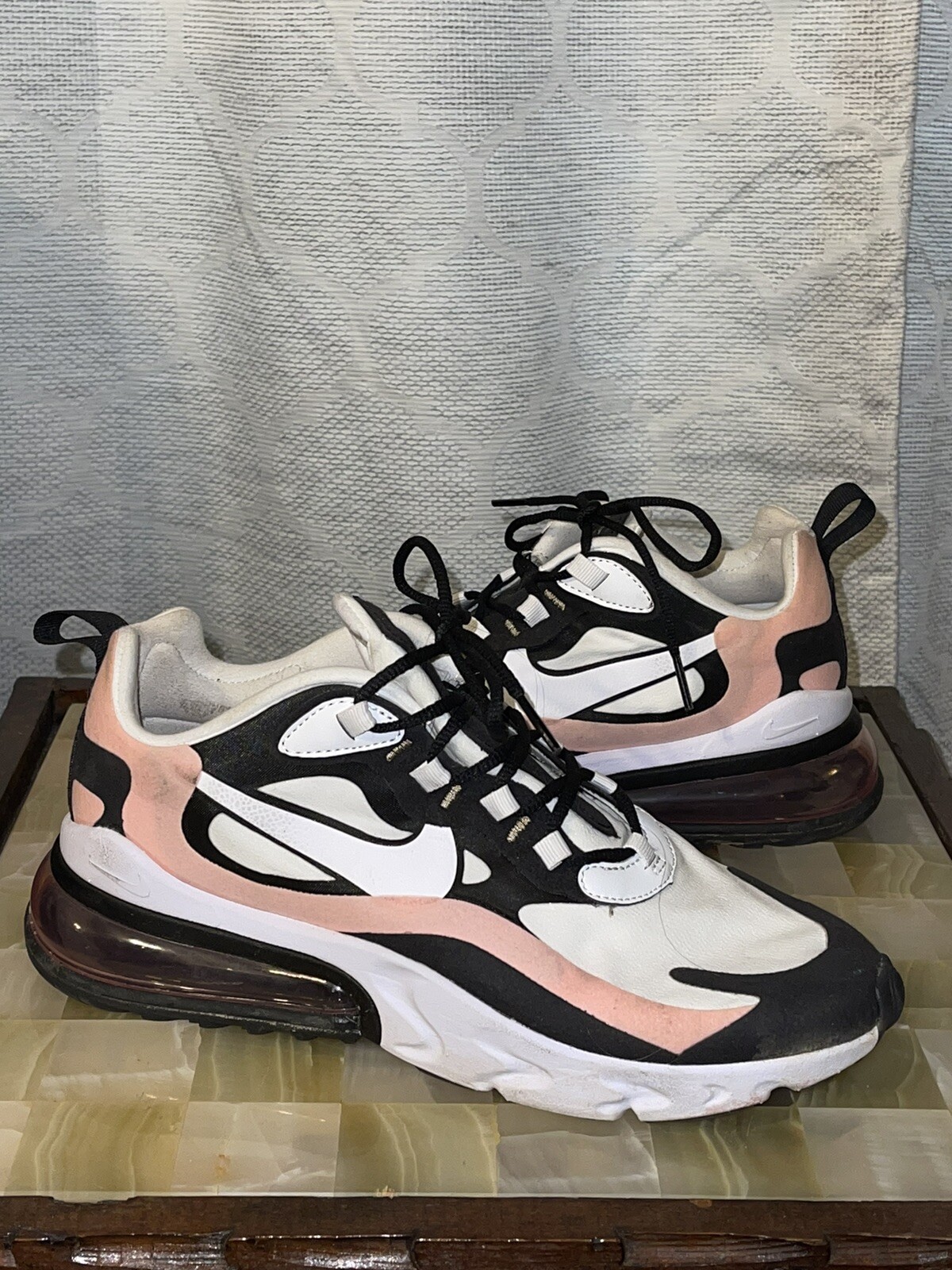 Nike Air Max 270 React Size 8.5 Running Shoes Coral Pink Black AT6174-005 |  eBay
