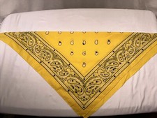 YELLOW SOFT 20  PAISLEY DESIGN BANDANNA RHINESTONES WESTERN