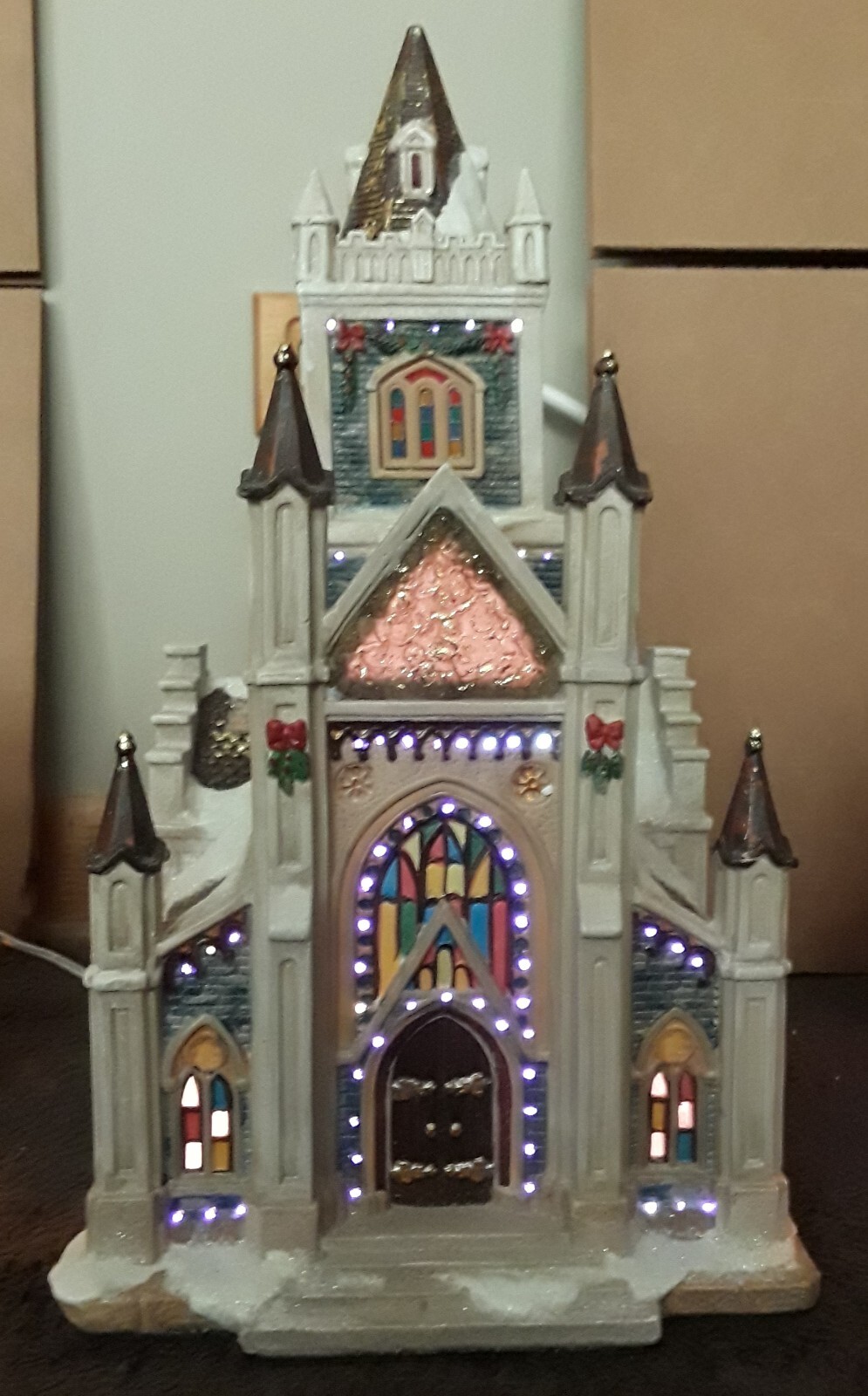 Members Mark Victorian Village 2006 Ceramic LED/Fiber Optic Buildings