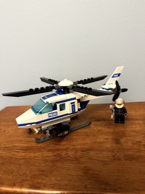 LEGO CITY Police 7741 Police Helicopter 94pcs w/ Police Officer Minifig No Box