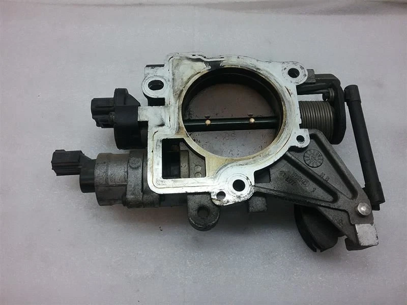 Conjunto de válvula de cuerpo de acelerador 3,5 L AT 2002 CHRYSLER 300M 5-6-10P Foto 3 de 4