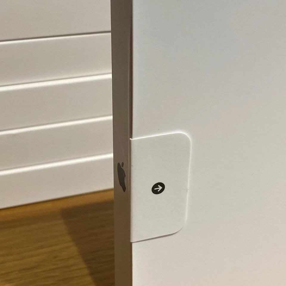 Apple Magic Trackpad White Silver Multi-Touch Surface Lightning Model Sealed - Image 2 of 4