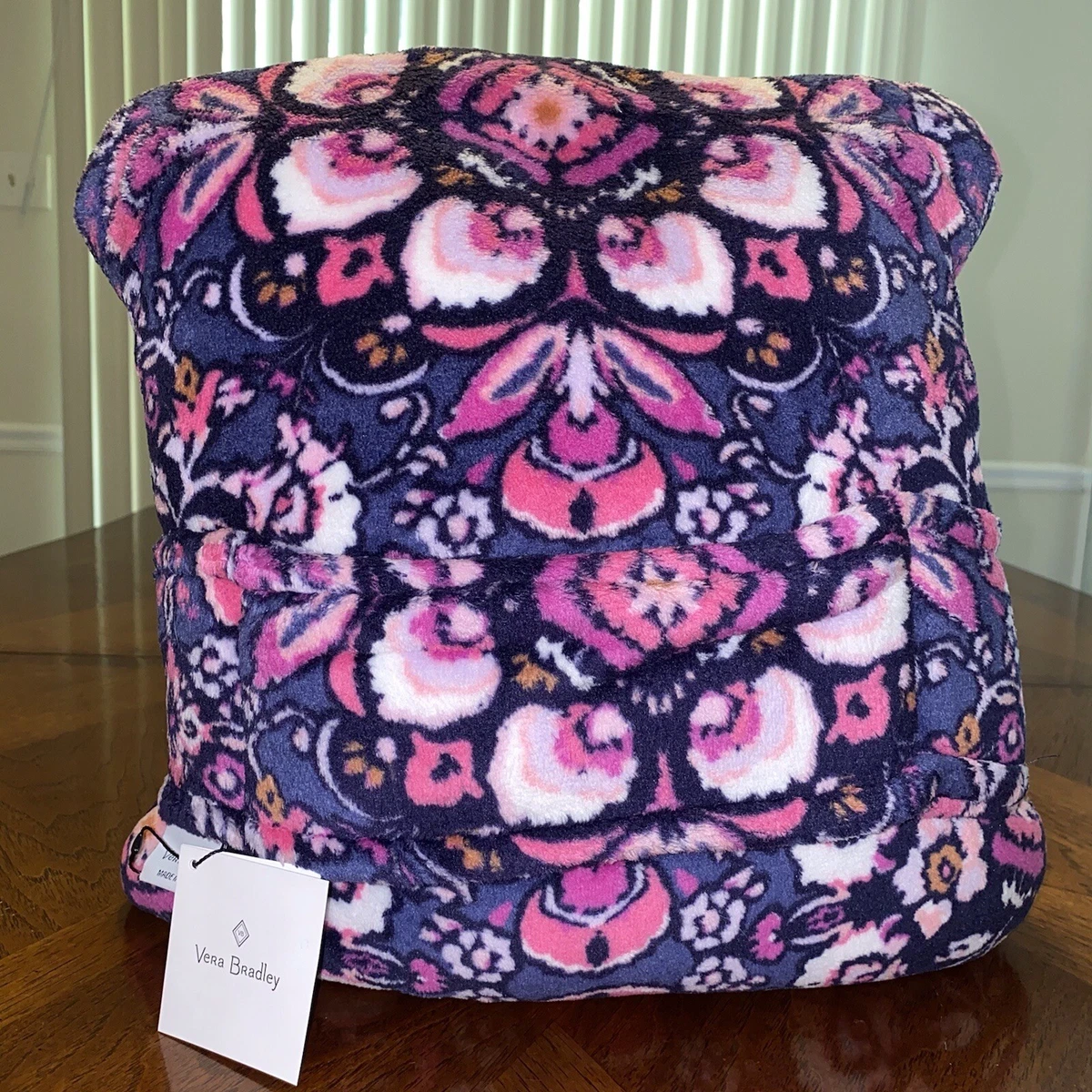NWT Vera Bradley Travel Fleece Blanket In Magenta Medallion