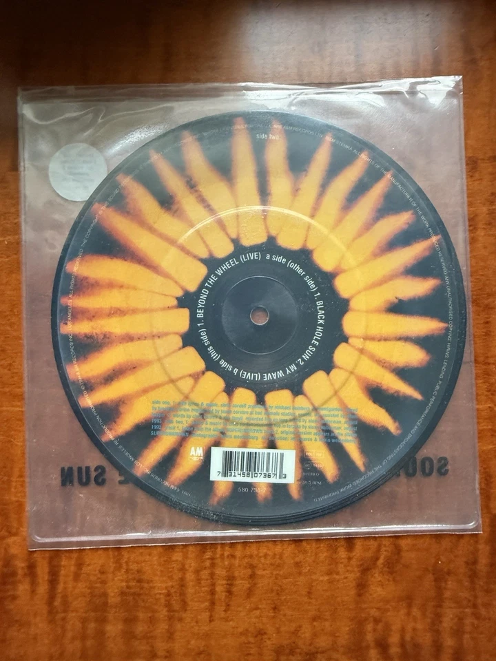 SOUNDGARDEN BLACK  HOLE SUN 7" 45 PICTURE DISC 1994 A&M GRUNGE NEW UNPLAYED - Image 2 of 2