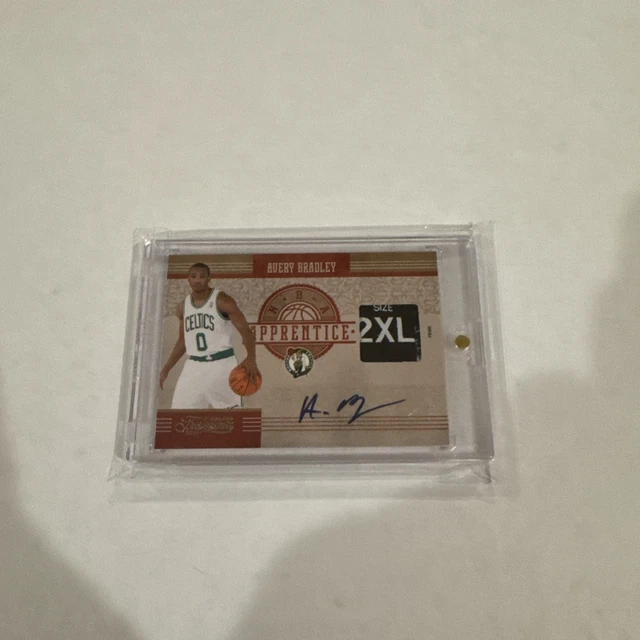 2010-11 Timeless Treasures Avery Bradley Tag Patch Auto /5
