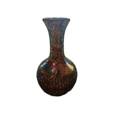 Beautiful vase with mosaic effect detail