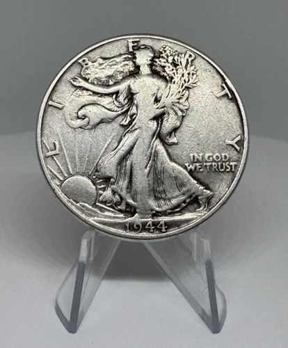 1944 Walking Liberty Half Dollar 50c Nice XF-AU Details 90% Silver US Coin