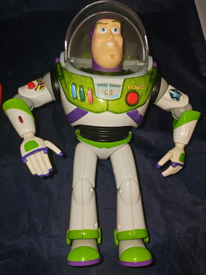 玩具总动员假日英雄巴斯光年迪士尼圣诞节 1998 套装零件未经测试 — 第 3/4 张图片