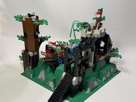 LEGO System Castle Dark Forest Fortress 6079 In 1996 Used Retired As Is