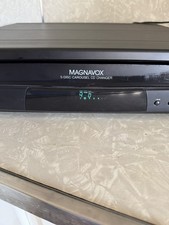 Magnavox CDC725 1702 5-Disc Carousel CD Changer Player Remote Cords Works Great
