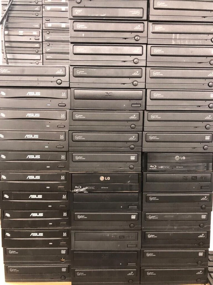 SATA Optical Drive Black DVD-RW Disc Drive 5.25 Desktop CD Writer - Mixed Brands - Image 4 of 4