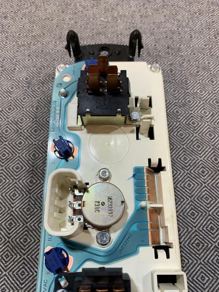 Chevrolet S-10/GMC SONOMA 1998-04 climatizadores parte nº 15098964 Foto 4 de 4