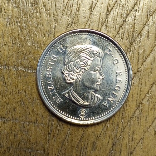 Canadian Nickel 5 Cent Coin Year 2016 Exact Coin - Picture 2 of 2
