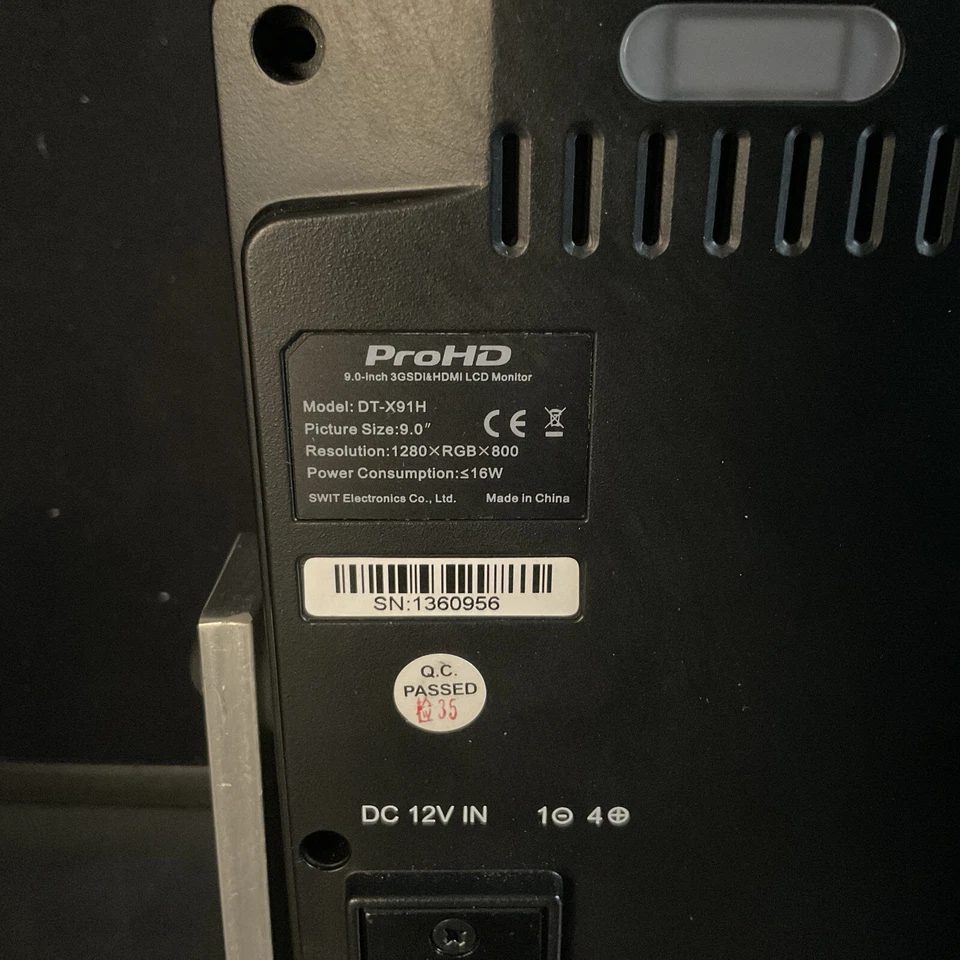 JVC DT-X91H ProHD 8.9" AC/DC Portable LCD Monitor - Image 4 of 4