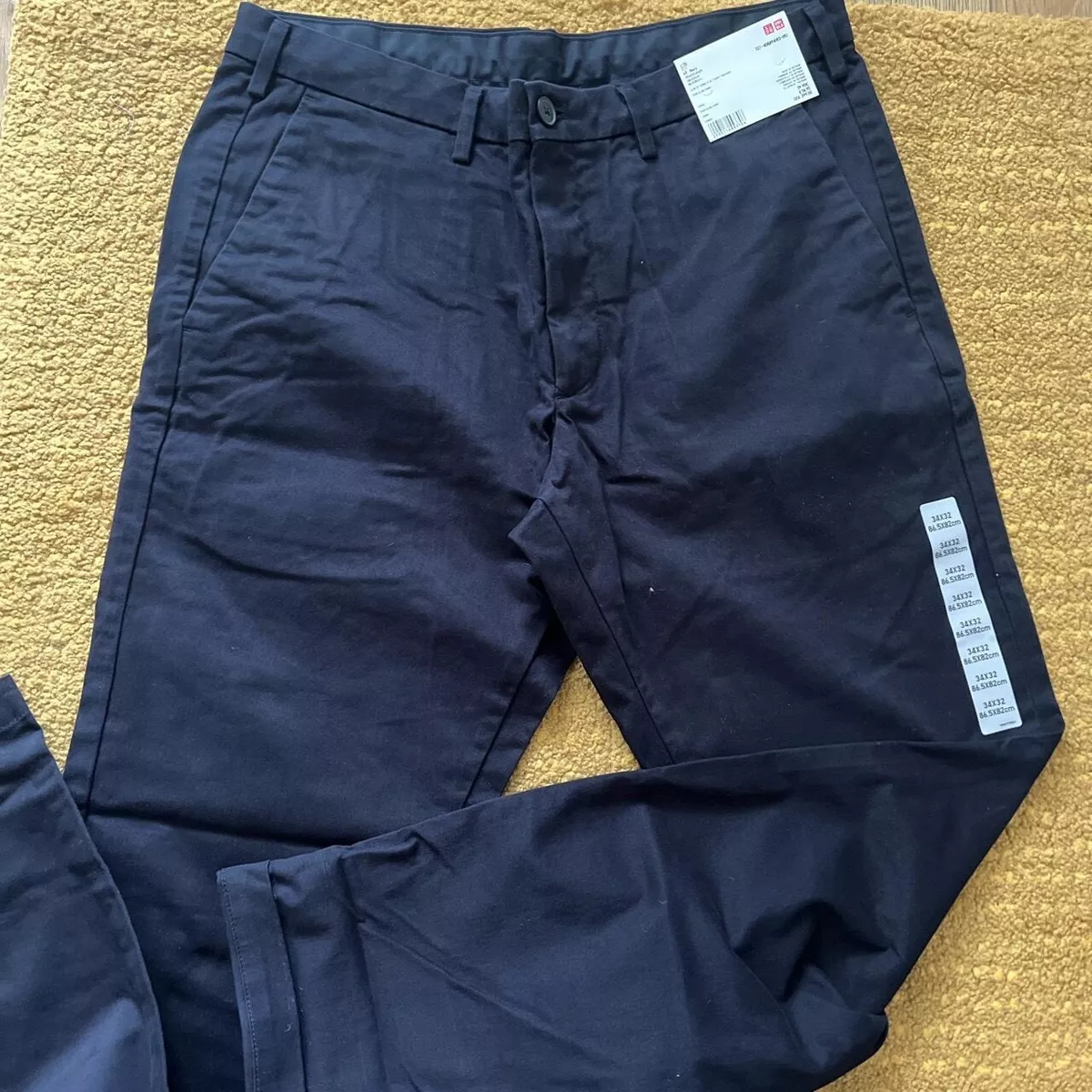 Uniqlo Slim fit chino flat front trousers Pantalon Chino Navy M