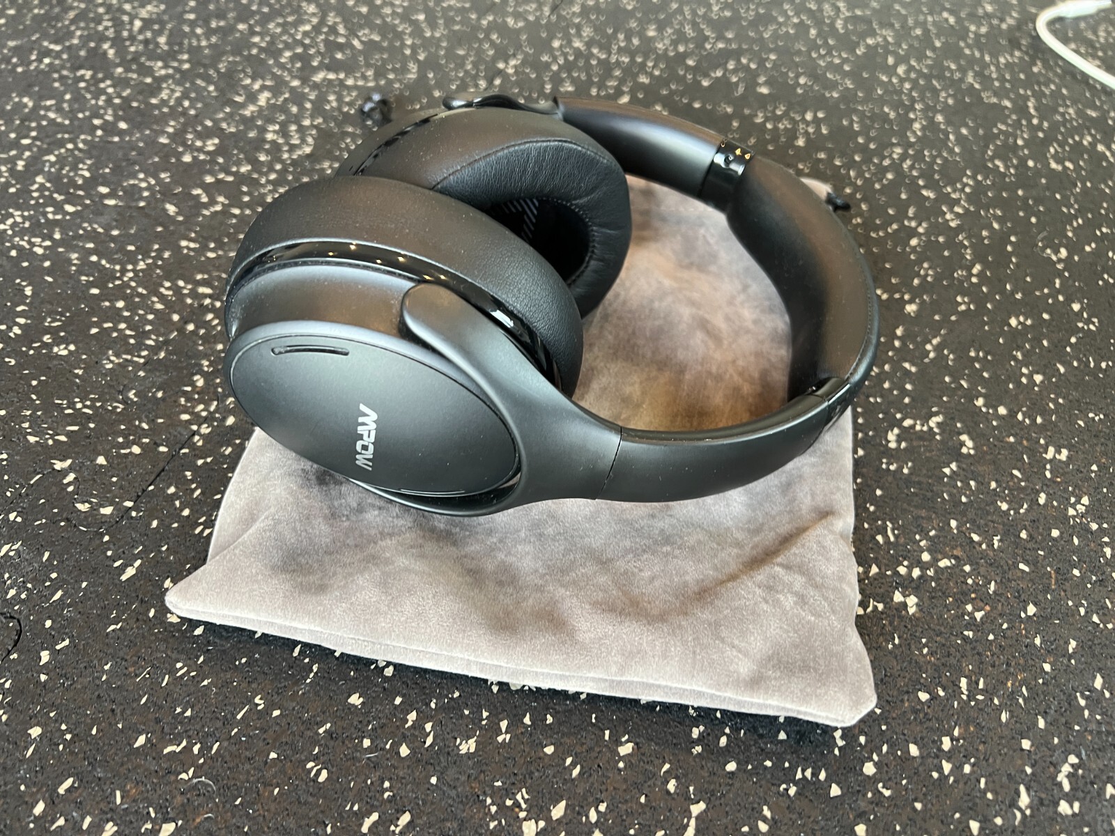 Mpow H19 IPO Bluetooth 5.0 Active Noise Cancelling Headphones BH388A - Black
