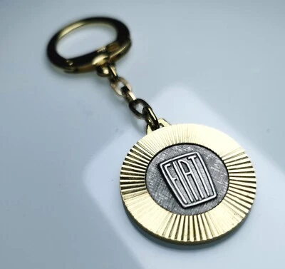 HR AUTOCOMFORT Historischer Schlüsselanhänger FIAT original 1954 Metall Diamantschliff Anhänger