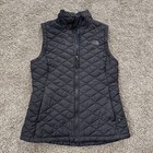 The North Face Women’s Small Quilted Black Thin Puffer Vest EUC — photo 1